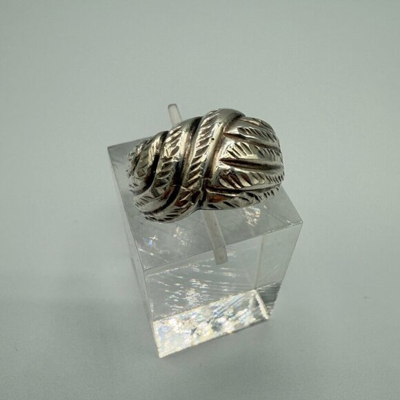 Silver Textured Ring Size 7.5 - Picture 3 of 13